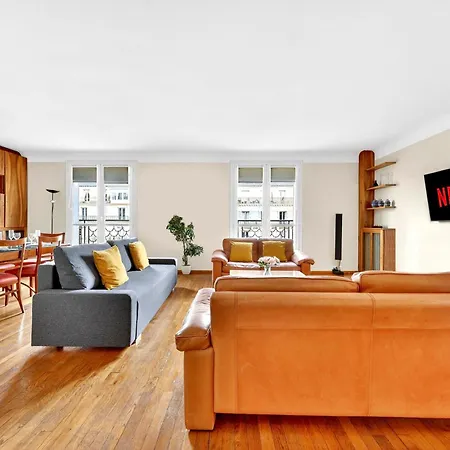 Apartment Quartier Arc De Triomphe 2 Bedroom With Netflix